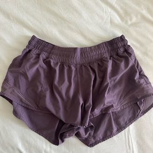 Lululemon women’s hotty hot shorts!!!! Never worn!!!